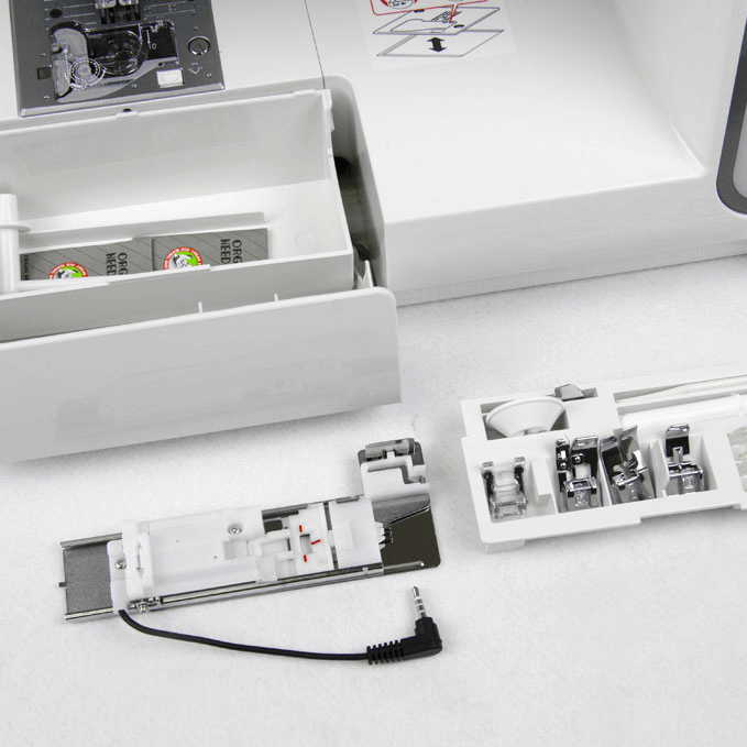 Швейная машина Juki HZL-DX3