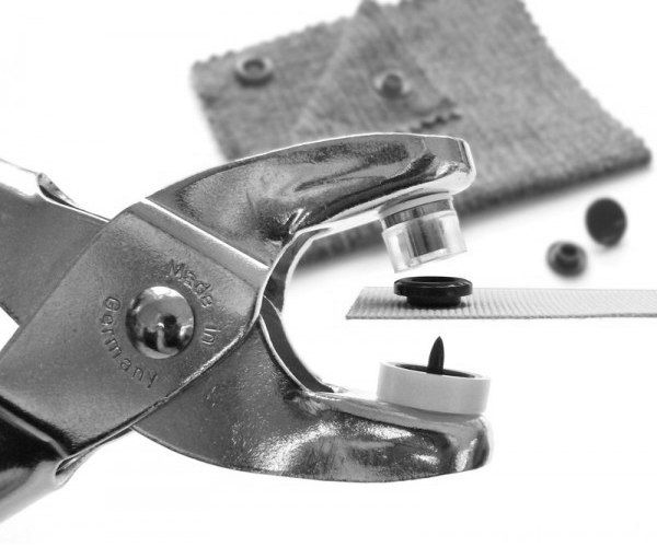 Кнопки "Color Snaps" белый 12,4мм 30 шт в уп PRYM 393103